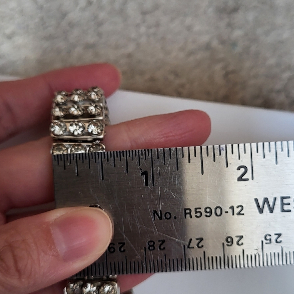 Vintage Articulated Rhinestone Stretch Bracelet! - Picture 7 of 8
